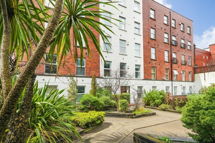 Apartment 29, Grafton Hall (with Parking Space Option), 38-40 Aungier Street, Dublin 2, D02TW31