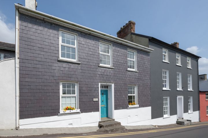 Charles Cottage, Summercove Hill, Kinsale, Cork, P17CP86