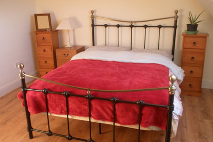 Upper Glanmire, White's Cross, Co. Cork