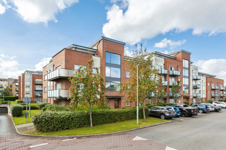 Apt, 88 Mayeston Square, Finglas, Dublin 11, D11EA59