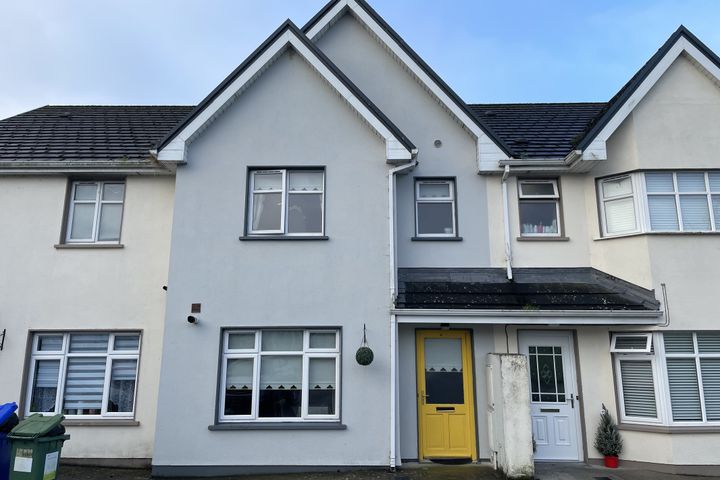 4 Cnoc Ard Mews, Ballina, Co. Tipperary, V94FX2V