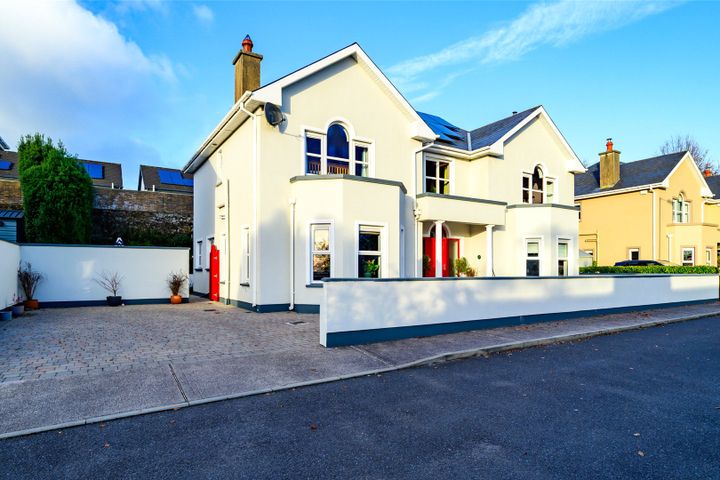3 Knockeven Avenue, Cobh, Co. Cork, P24C866