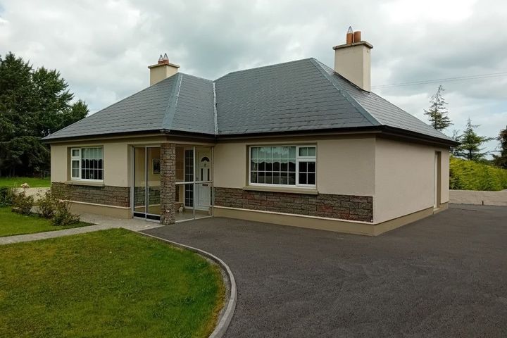 Castletogher, Williamstown, Co. Galway, F45Y102