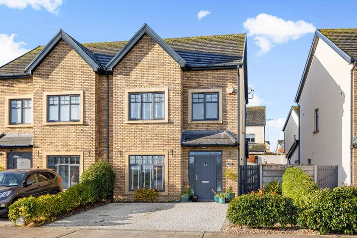 17 The Avenue, Broadmeadow Vale, Ratoath, Meath