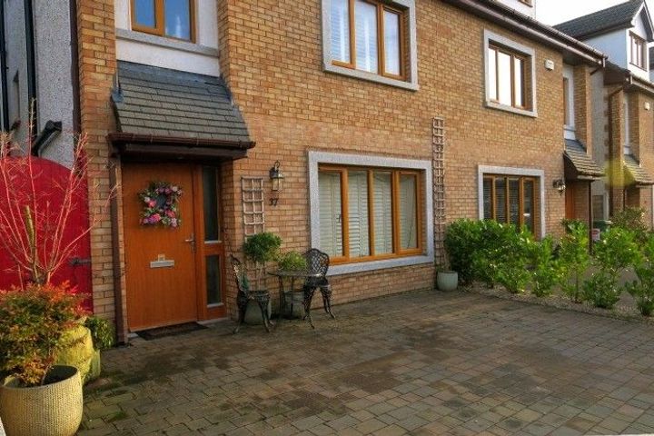 37 Broadfield Drive, Broadfield Manor, Rathcoole, Rathcoole, Co. Dublin