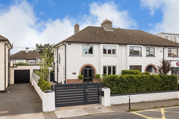 Whiteoaks, 112 Lower Kilmacud Rd, Stillorgan, Dublin