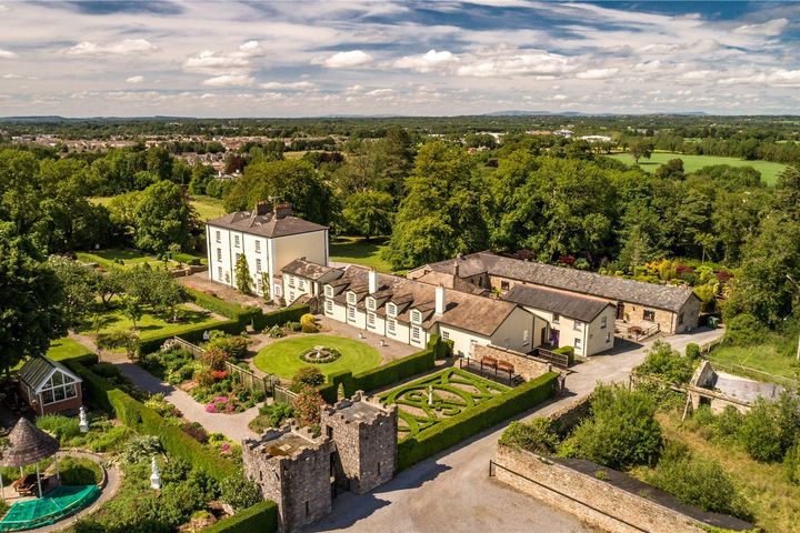 Viewmount House, Viewmount, Dublin Rd, Longford