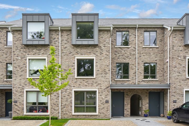 16 Hampton, Grace Park Road, Drumcondra, Dublin