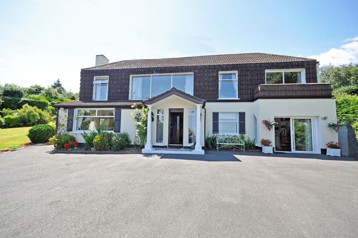 Saffron Hill, Woodside Rd, Sandyford Dublin 18, Dublin 18, Dublin