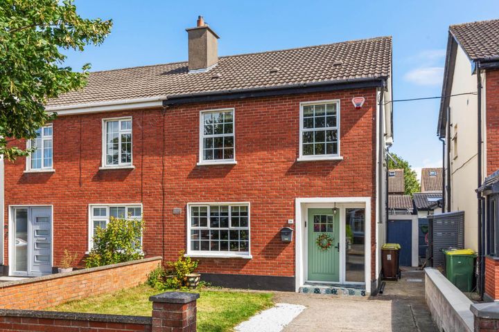 39 Pineview Avenue, Aylesbury, Tallaght, Dublin 24, D24H6XP