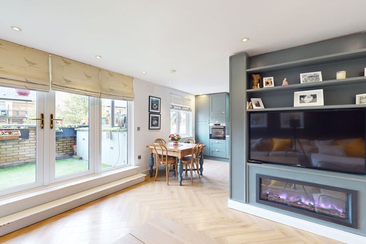 65 Woodbrook Crescent, Riverwood Rd, Castleknock Dublin 15, Dublin 15, Dublin