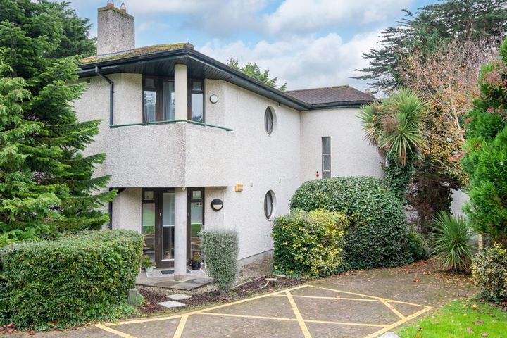 Apartment 19, The Quarry, Carrickhill Road Upper, Portmarnock, Co. Dublin, D13R580