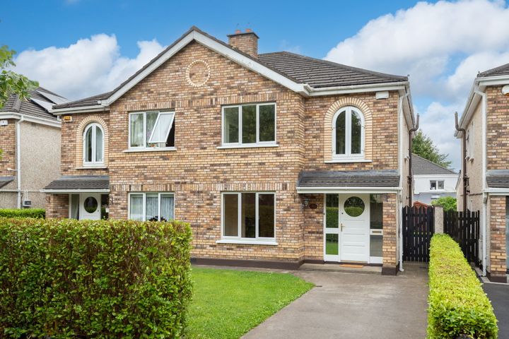 93 Castlefield Woods, Clonsilla, Dublin 15, D15A9N2
