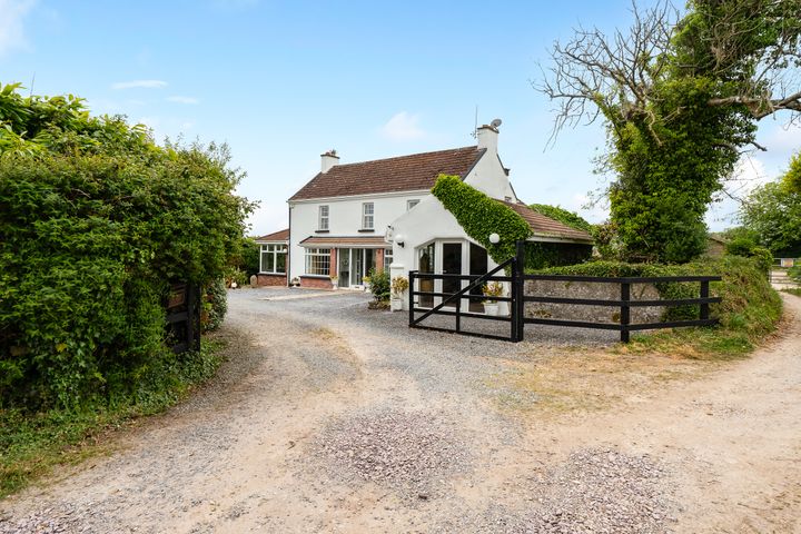 Meadowbrook Farm, Rathcuppogue, Midleton, Co. Cork, P25H362