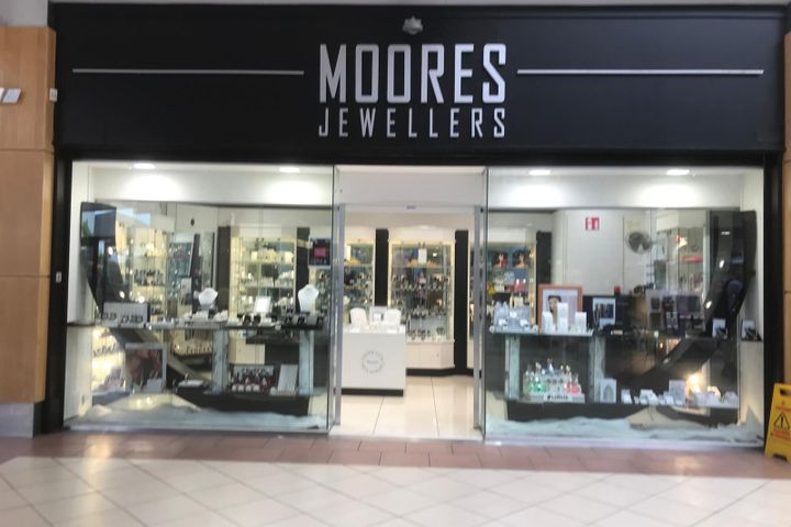 Riverview Shopping Centre, Bandon, Co. Cork