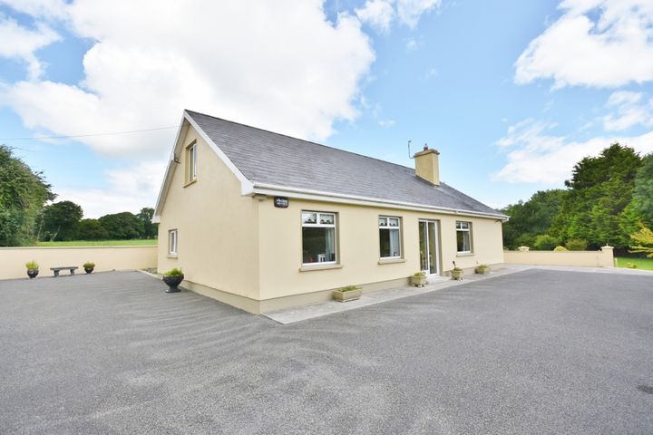 Gortroe, Castletown, Kilmallock, Co Limerick, V35V320