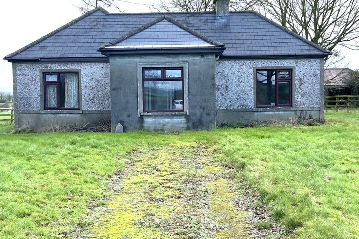 Mantlehill, Golden, Co. Tipperary