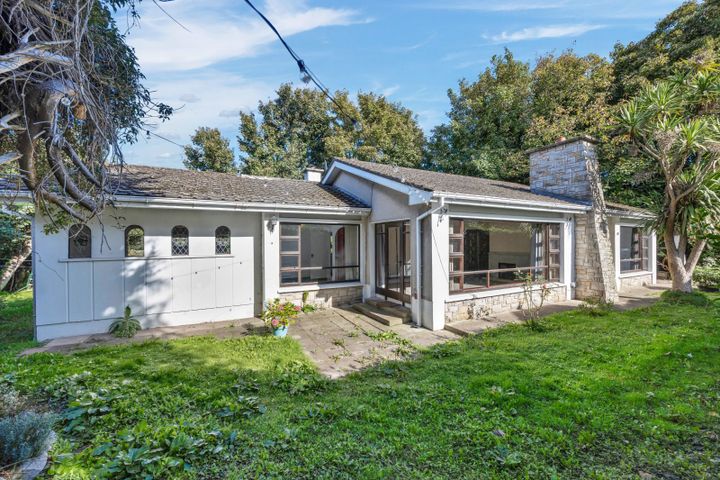 Soubirous, Glenageary Road Lower, Glenageary, Co. Dublin, A96T8K5
