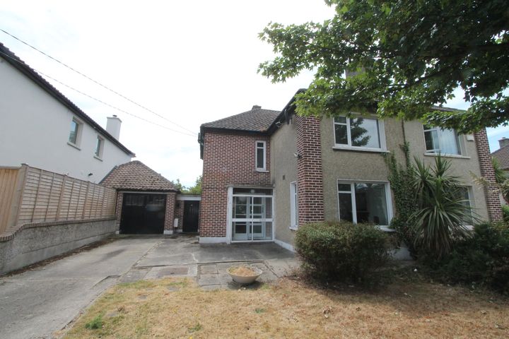 74 Dundela Park, Sandycove, Dublin, Dublin