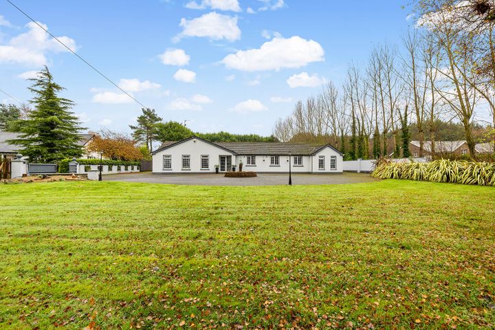La Rochelle, Osberstown, Naas, Co. Kildare, W91EF8E
