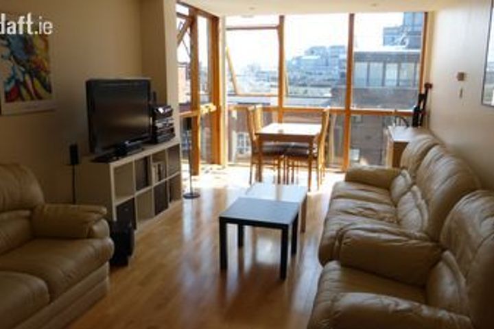 Charlotte Quay Dock, Ringsend Road, Grand Canal Dock, Dublin 2