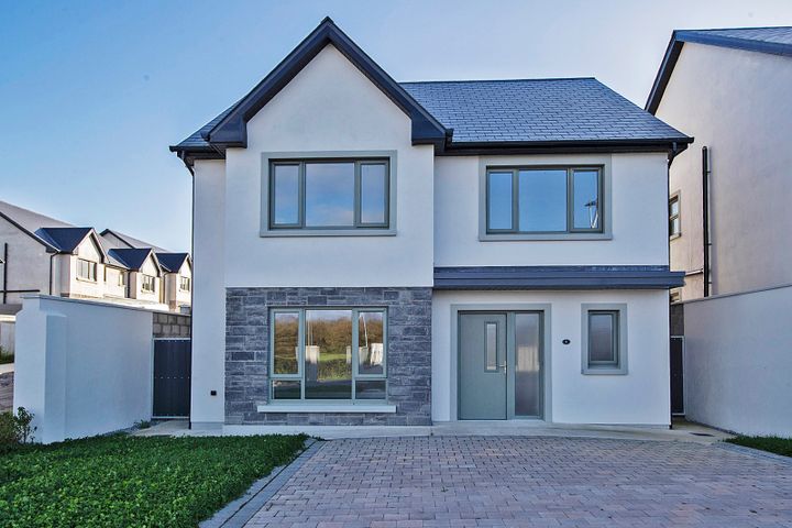 6 Ardchriocha, Ladysbridge, Ladysbridge, Co. Cork, P25C2N1