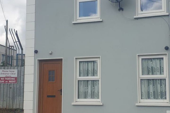 4 Erneside Townhouses, Kilconny, Belturbet, Co. Cavan, H14ET88