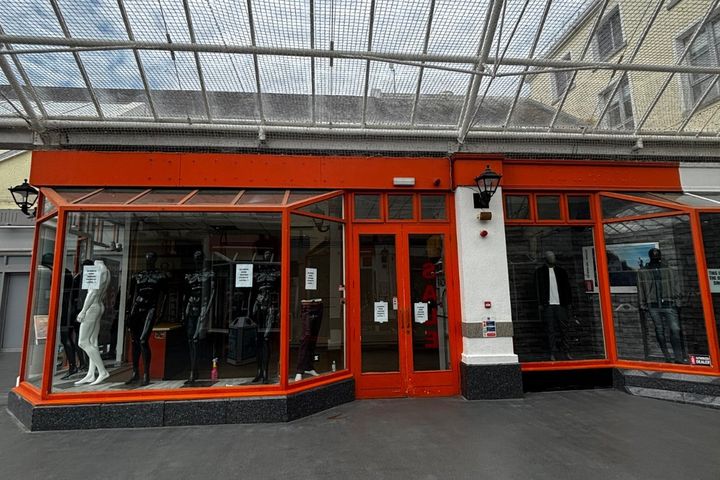 Unit 13, Unit 13, Market Cross Shopping Centre, Kilkenny, Co. Kilkenny
