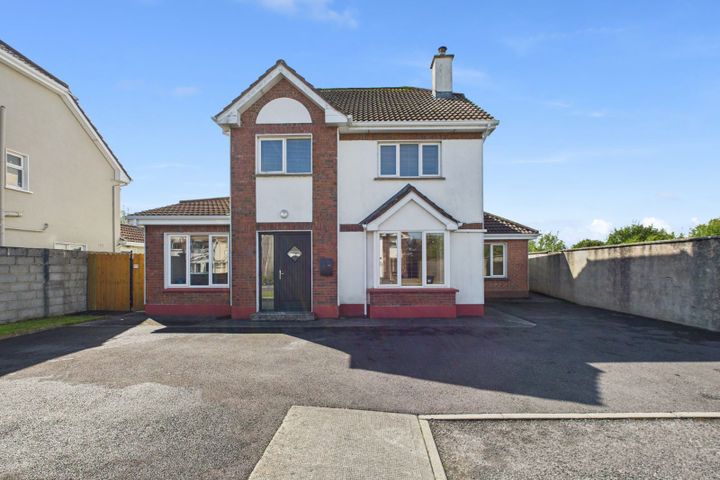 13 Bridge Court, Athenry, Co. Galway, H65YK00