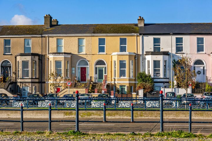 Dunaree House, 8 Fitzwilliam Terrace, Strand Road, Bray, Co. Wicklow, A98YP99