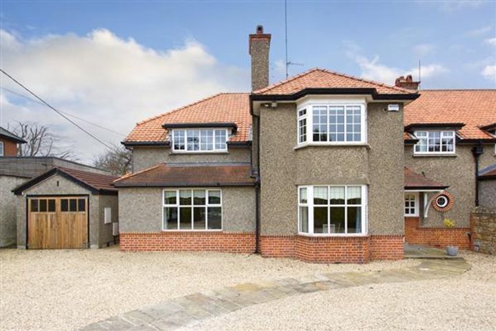 Elstow, 25 Knapton Rd, Dun Laoghaire, Dublin