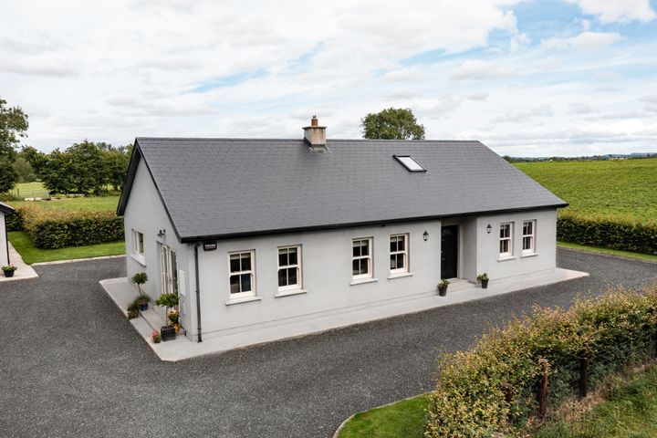 Casa Alexandra, Barrettstown, Sallins, Co Kildare, W91ED7Y