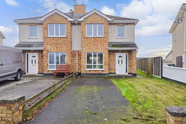 47 Sycamore, Edenderry, Co. Offaly, R45K064
