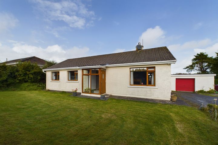 Uphill, Hoddersfield, Crosshaven, Cork