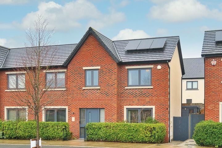 5 Lyreen Avenue, Mariavilla, Maynooth, Co. Kildare, W23HD0Y
