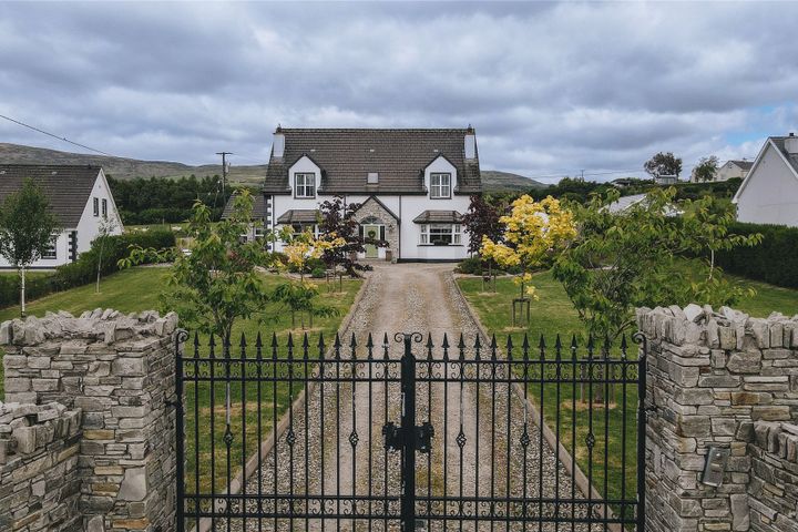 Glenstal, Drumhaggart, Muff, Co. Donegal, F93YW50