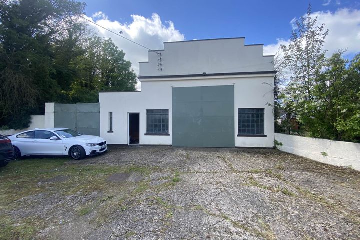 Knocklong Road, hospital, Co. Limerick, V35T657