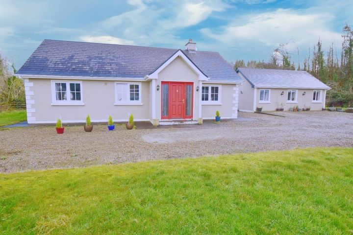 Derrykinlough Cottage, Doocastle, Ballymote, Mayo, Co. Mayo, F56TW92