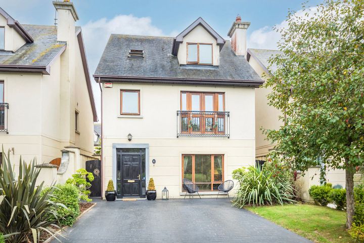 30 The Crescent, Castle Rock, Midleton, Co. Cork, P25CH66