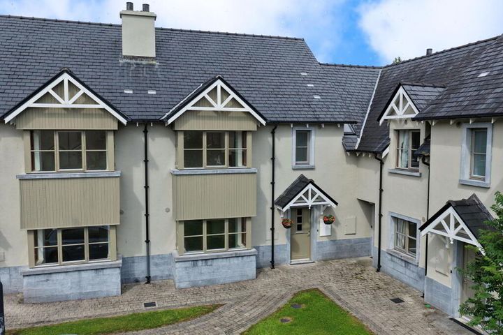 58 O'Carolan's Court, Kilronan, Ballyfarnon, Boyle, Co. Roscommon, F52P446