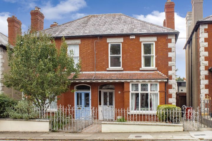 15 Achill Road, Drumcondra, Dublin 9, D09A4E1