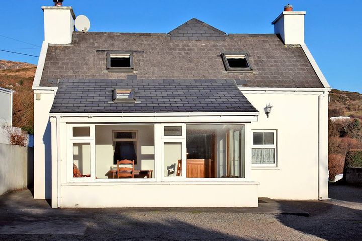 Glenbeg Beach Cottage (II04851), Caherdaniel, Co. Kerry