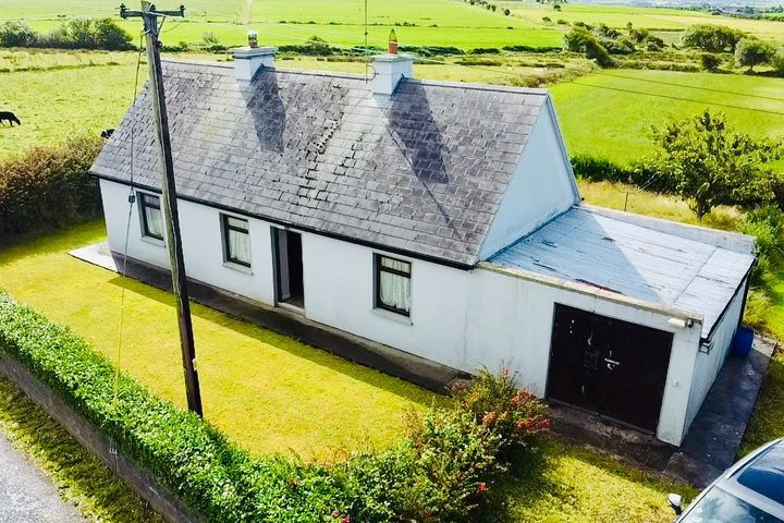 Cleandries, Causeway, Causeway, Co. Kerry, V92E5V6