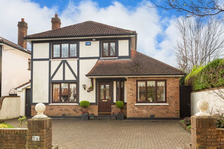 125 Tudor Lawns, Leopardstown Rd, Foxrock Dublin 18, Dublin 18, Dublin