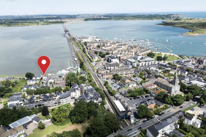 Domus, 5 Bissett`s Strand, Malahide, Co. Dublin, K36FW68