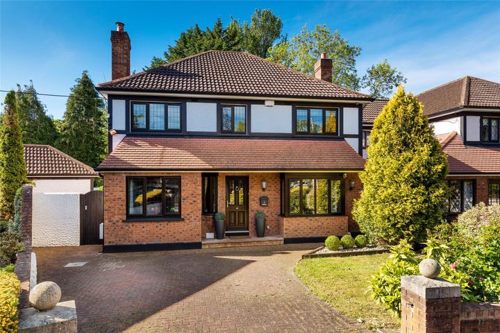 8 Auburn Grove, Swords Rd, Malahide, Dublin