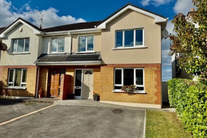 88 Danesfort Drive, Loughrea, Co. Galway, H62D594