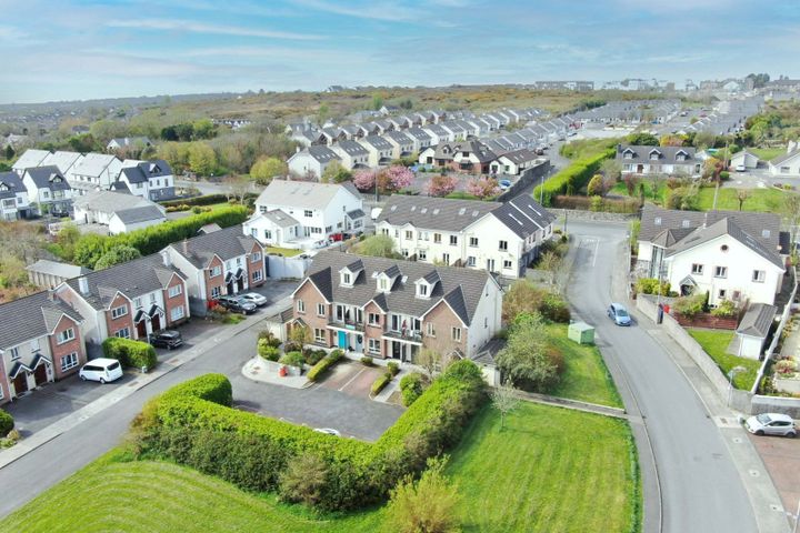222 Cartur Mor, Clybaun Road, Knocknacarra, Galway