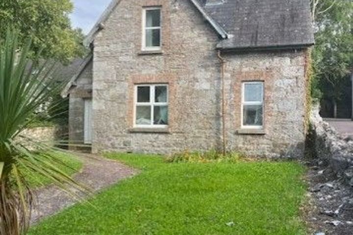 Shelbourne Street, Kenmare, Kenmare, Co. Kerry, V93P862