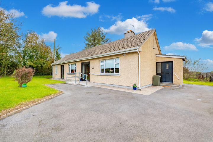 Cascia, Goatinstown, Tipperary Town, Co. Tipperary, E34EV56